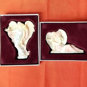 2 SERAPHIM CLASSICS 1994 BEAUTIFUL  ELEGANT COLLECTIBLE ANGEL ORNAMENTS IN BOX